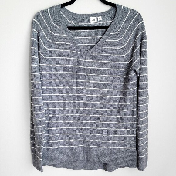 GAP Merino Extra Fine Wool Blend Gray V-Neck Striped Oversized Pullover Sweater - Picture 1 of 7